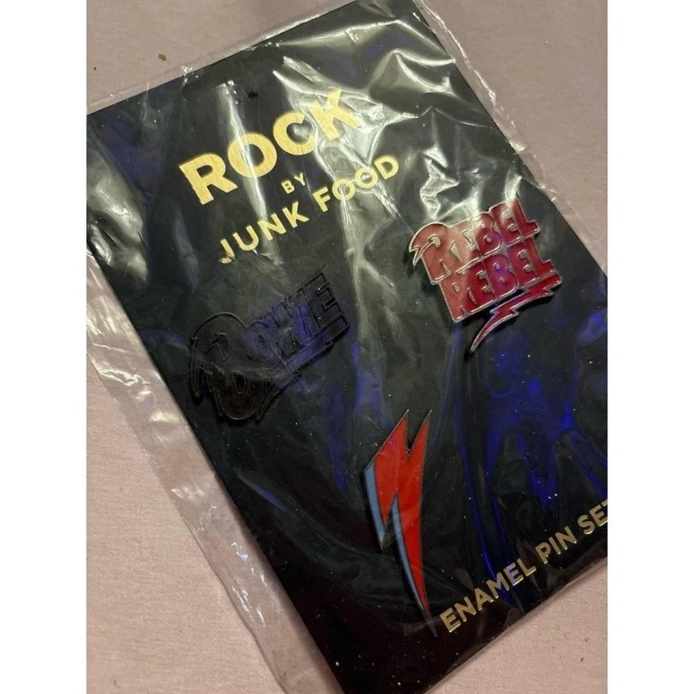 NEW Rock by Junk Food 3pc David Bowie Enamel Pin Set